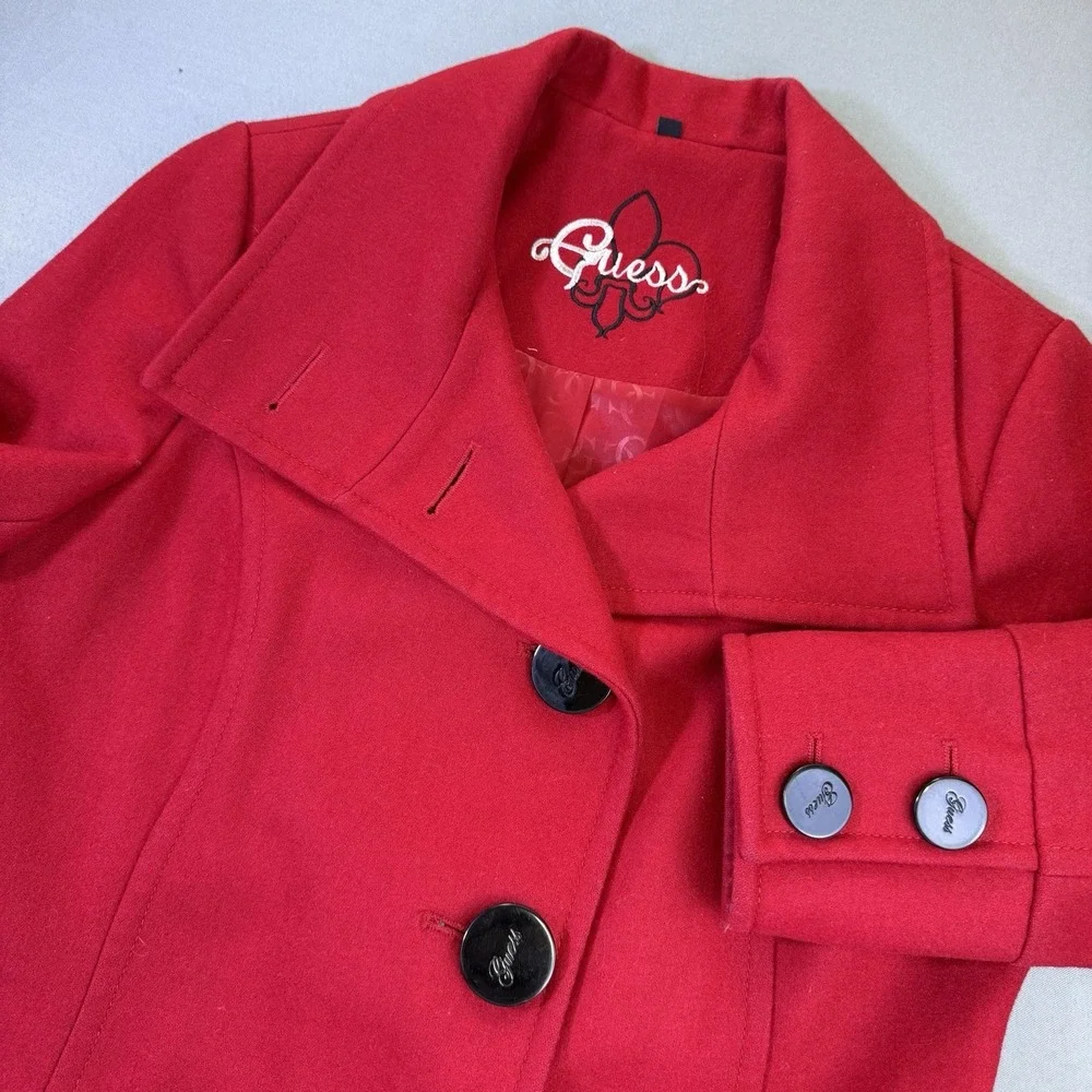 Guess red wool
